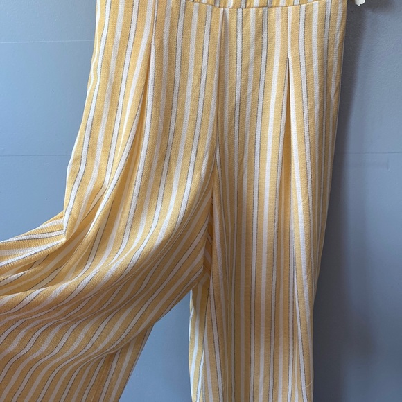 NWT Altar’d State Cropped Yellow & White Striped Jumpsuit - Picture 10 of 10